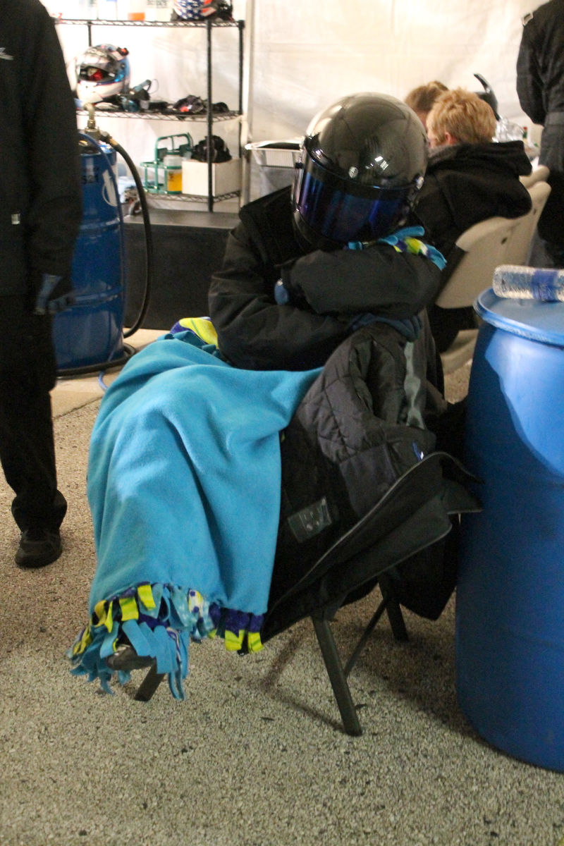 Illustration for article titled 24 Hour Races Prove That Sleeping In A Bed Is For Losers